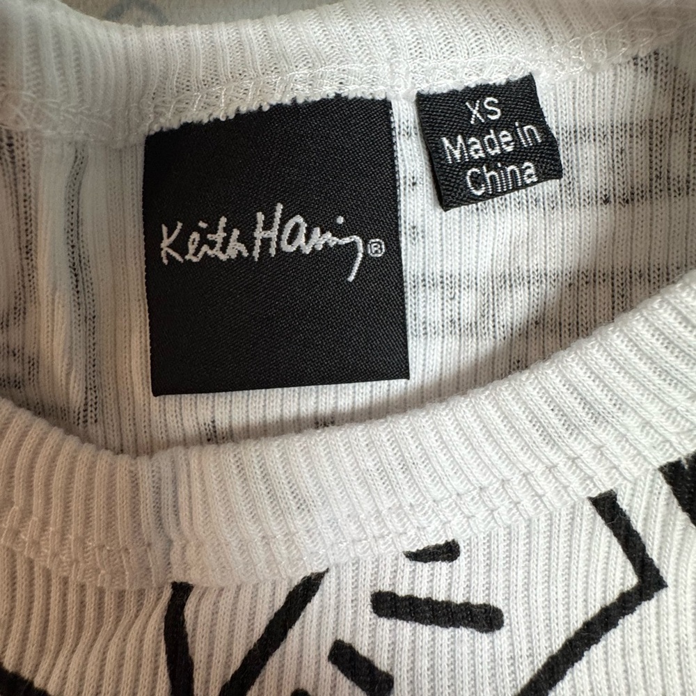 Keith Haring Girls Graphic Ribbed Short Sleeve Shirt - Picture 3 of 8